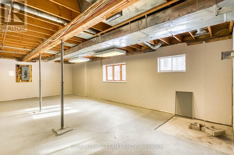 29456140/1814-old-perth-road/mississippi-mills-ramsay-twp/mississippi-mills/ontario/K0A1A0_25