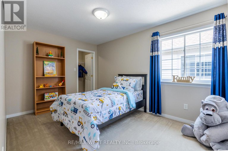 28441775/214-castlegarth-crescent/stonebridge/ottawa/ontario/K2J5N6_18