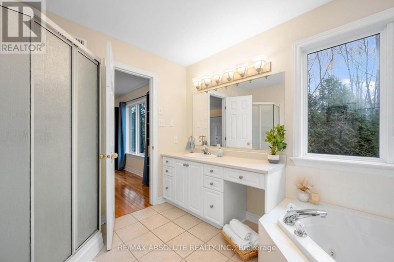 28227708/1601-shauna-crescent/greely/ottawa/ontario/K4P1M8_31