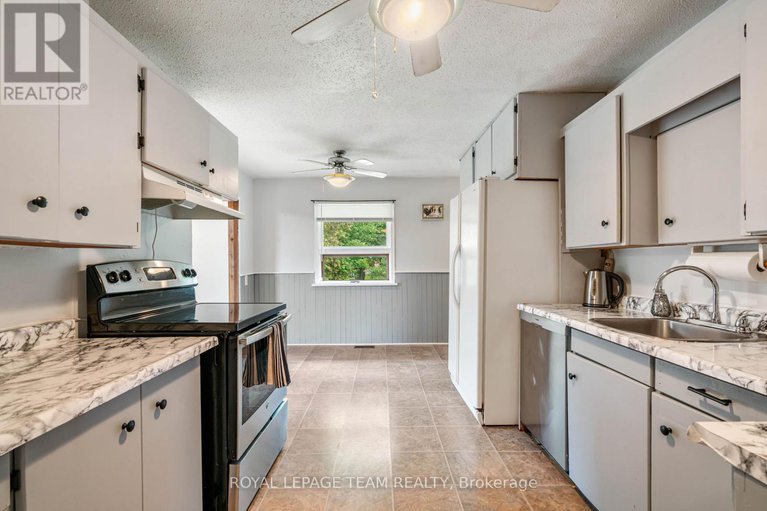 28627503/1489-county-31-road/north-dundas-winchester-twp/north-dundas/ontario/K0C2H0_11
