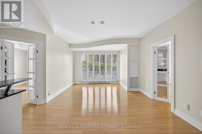 28911458/505-95-bronson-avenue/ottawa-centre/ottawa/ontario/K1R1E2_12