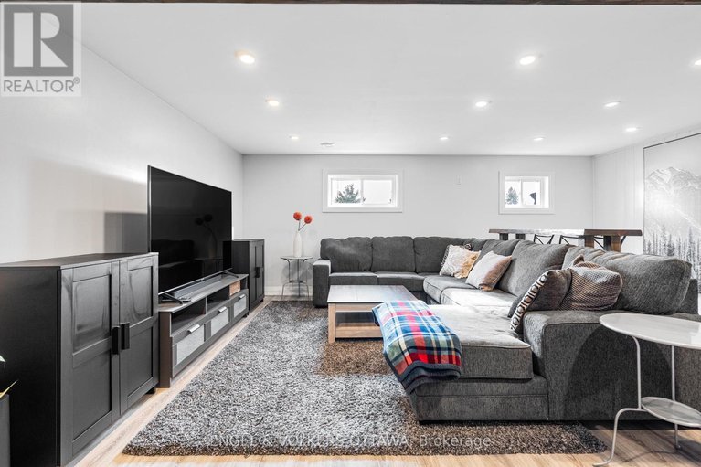 29561777/2437-henri-menard-court/clarencerockland-twp/clarence-rockland/ontario/K0A2A0_38