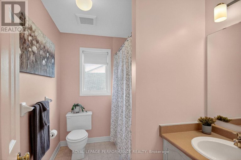 28978665/159-longshire-circle/longfields/ottawa/ontario/K2J4L2_26