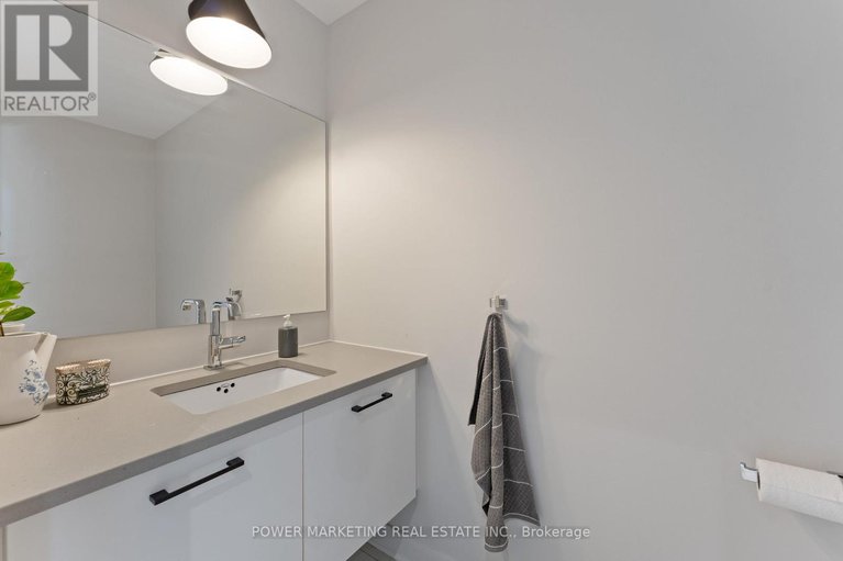 29092305/537-compass-street/mer-bleuebradley-estatesanderson-park/ottawa/ontario/K1W0J1_8