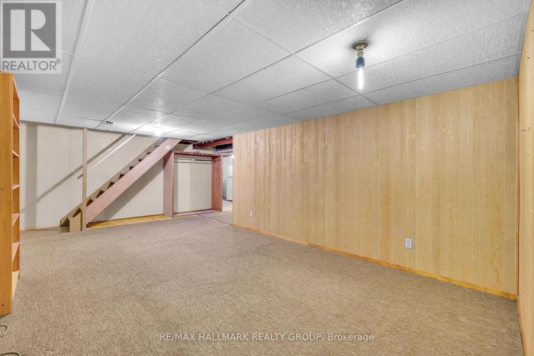 29249200/3407-mccarthy-road/hunt-clubwestern-community/ottawa/ontario/K1V9G6_21