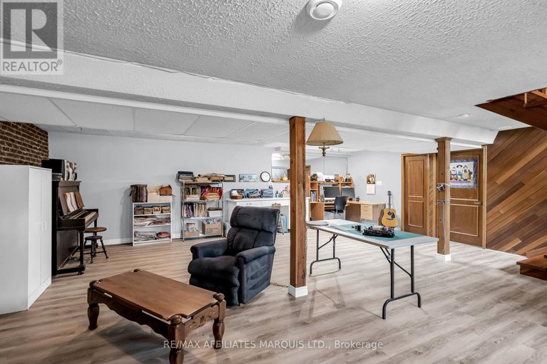 28494873/18227-oak-drive/south-glengarry-charlottenburgh-twp/south-glengarry/ontario/K0C2J0_30