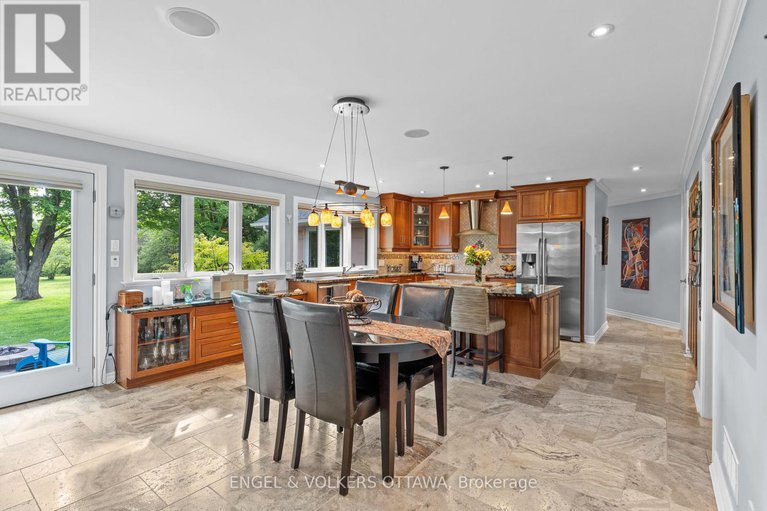 28485285/24-doris-avenue/blossom-parkkemp-parkfindlay-creek/ottawa/ontario/K1T3W8_15