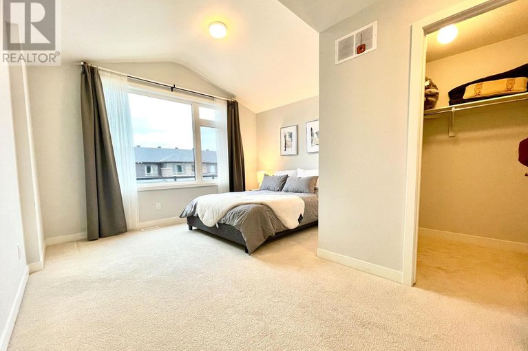 28363732/653-fenwick-way/stonebridge/ottawa/ontario/K2J7E6_31