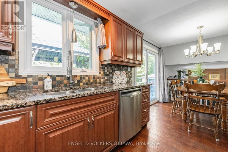 28923635/20-falk-avenue/knollsbrook/ottawa/ontario/K2J1L1_20