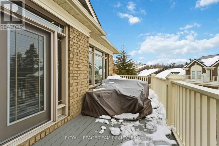 29386110/6-waterford-way/pineglencountry-place/ottawa/ontario/K2E7V4_42