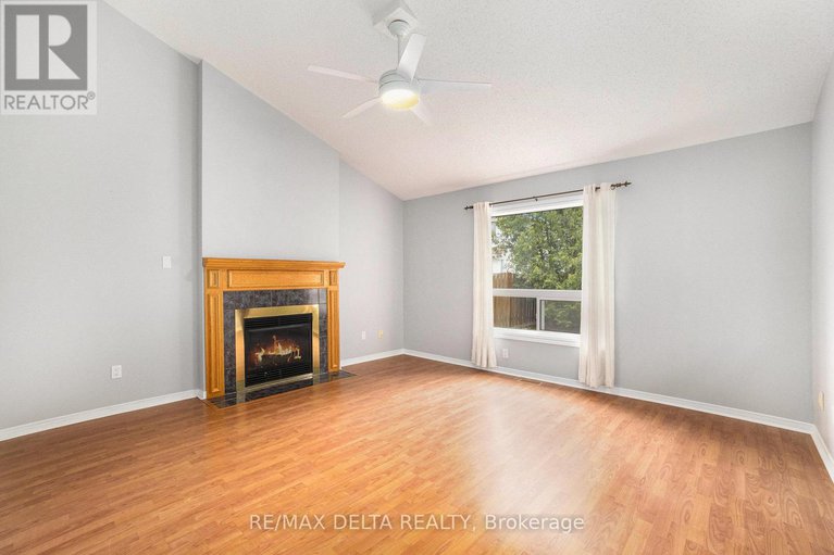 28529206/664-arc-en-ciel-street/fallingbrookgardenway-south/ottawa/ontario/K4A3H8_18