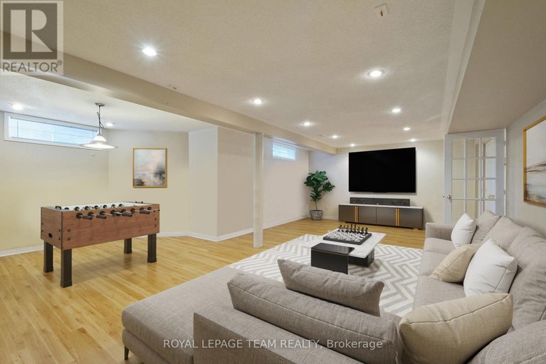 29531354/2885-brigham-way/upper-hunt-club/ottawa/ontario/K1T3Y8_42