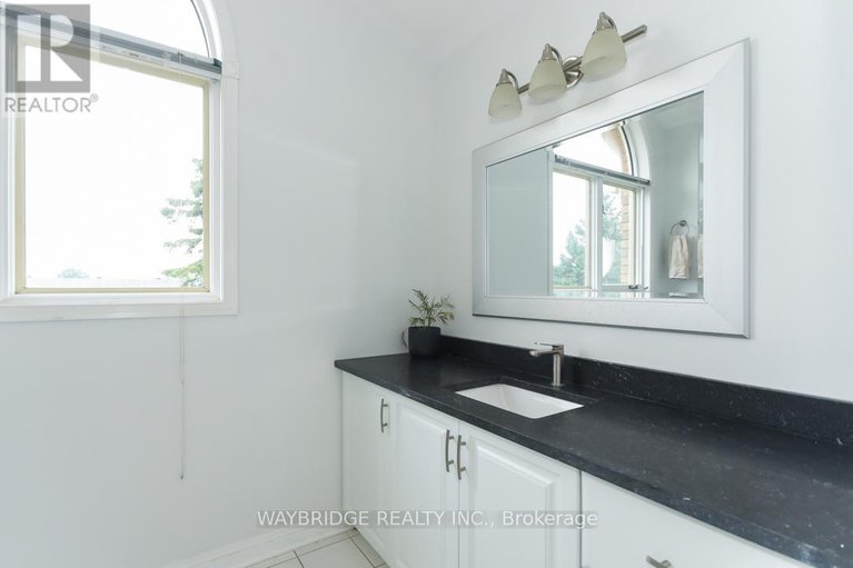 28143902/1467-spartan-grove-street-e/greely/ottawa/ontario/K4P1G1_32