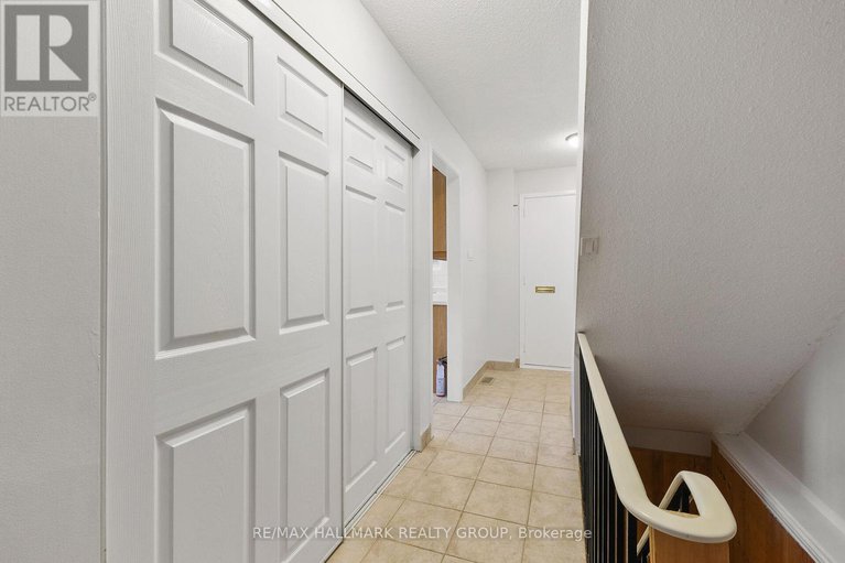 28576602/89-3691-albion-road/sawmill-creektimbermill/ottawa/ontario/K1T1P2_6