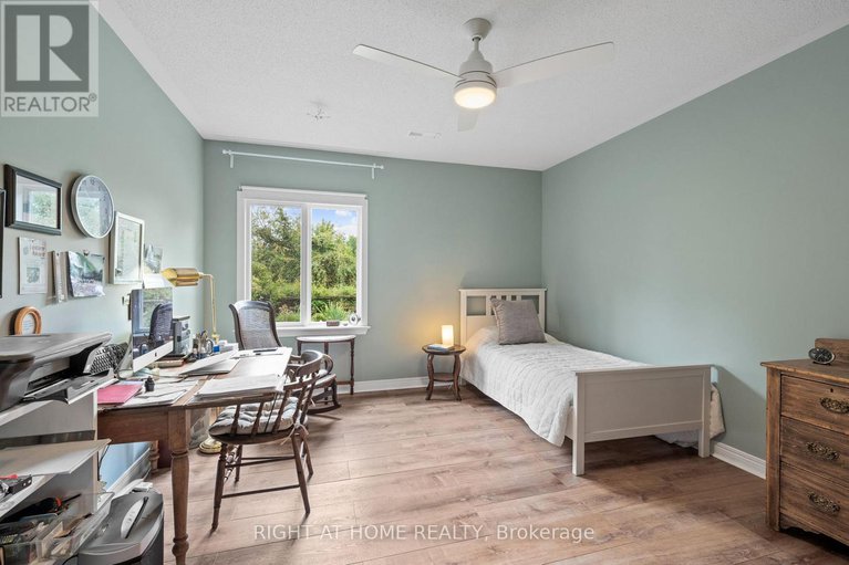 28837852/58-amberlakes-drive/stittsville-central/ottawa/ontario/K2S2A2_34