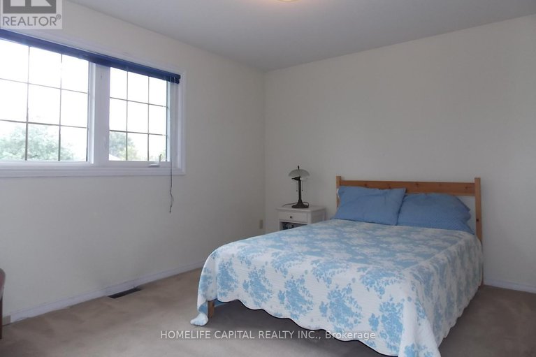 28795568/1804-robinwood-place/chapel-hill/ottawa/ontario/K1C6L4_25