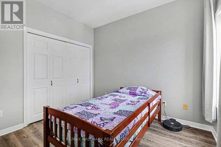 29671641/208-1026-laurier-street/town-of-rockland/clarence-rockland/ontario/K4K1V6_15