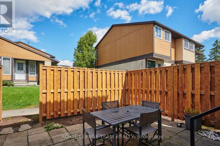 29431767/61-3344-uplands-drive/hunt-club/ottawa/ontario/K1V9R9_29