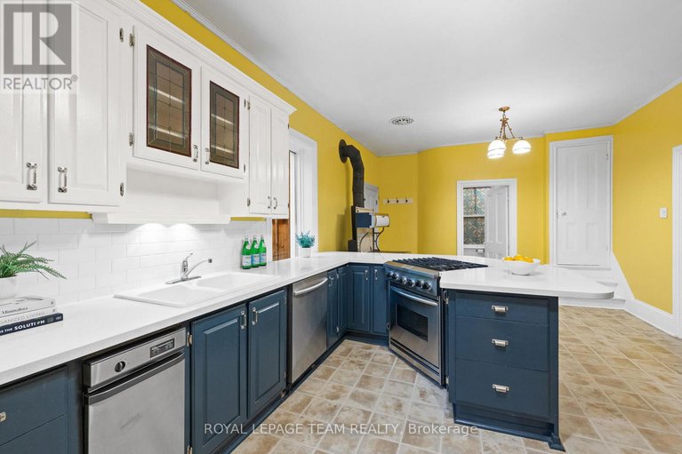 29092303/6722-rideau-valley-drive-s/kars/ottawa/ontario/K0A2E0_15