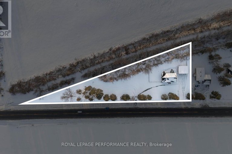 29228643/57-main-street/finch/north-stormont/ontario/K0C1K0_44