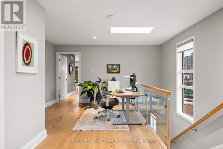 29621078/2173-workman-avenue/westboro-west/ottawa/ontario/K2A0A7_30