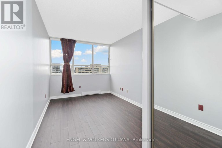 29396927/2306-1480-riverside-drive/riverview-park/ottawa/ontario/K1G5H2_22