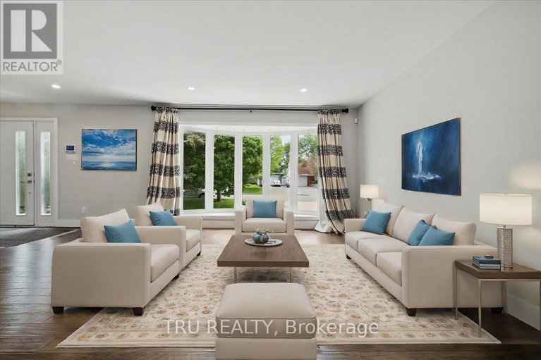 28792969/2114-balharrie-avenue/hawthorne-meadows/ottawa/ontario/K1G1G5_3