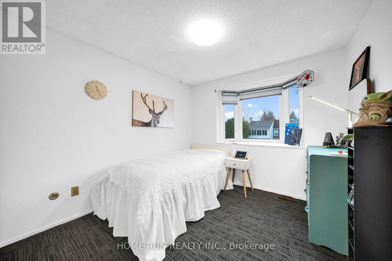 29033292/29-cymbeline-drive/westcliffe-estates/ottawa/ontario/K2H7X9_28