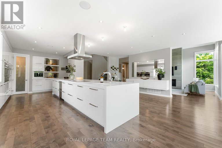 28689436/250-sunnyridge-crescent/emerald-meadowstrailwest/ottawa/ontario/K2M0H3_15