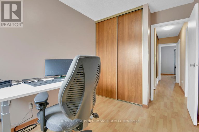 28412769/61-3344-uplands-drive/hunt-club/ottawa/ontario/K1V9R9_26