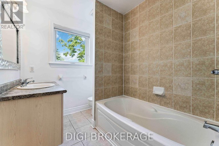 28617031/202-monterey-drive/leslie-park/ottawa/ontario/K2H7A8_22