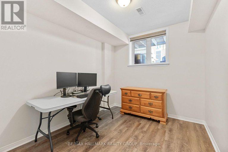 28777061/7-325-elite-private/longfields/ottawa/ontario/K2J0A4_24