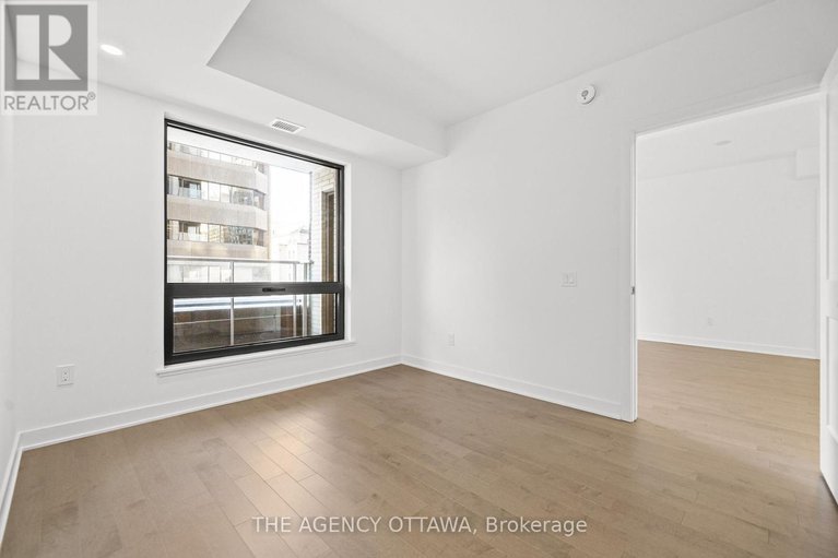 28958062/305-340-queen-street/ottawa-centre/ottawa/ontario/K1R0G1_21