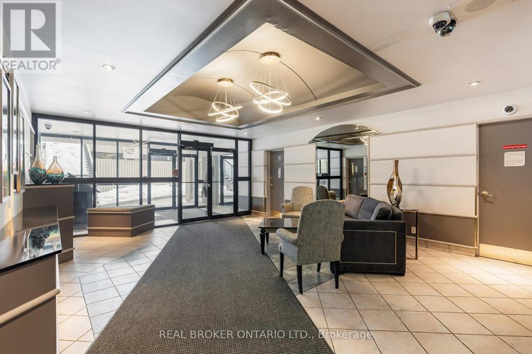 28484155/1907-158c-mcarthur-avenue/vanier/ottawa/ontario/K1L8E7_25