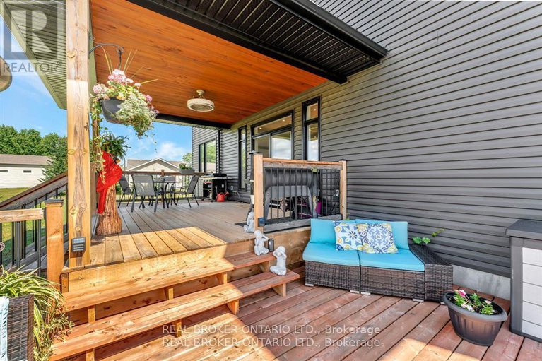 29099863/114-smith-road/north-grenville-twp-kemptville-south/north-grenville/ontario/K0G1T0_43