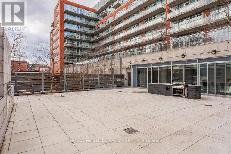 29473230/203-360-mcleod-street/ottawa-centre/ottawa/ontario/K2P1A9_31