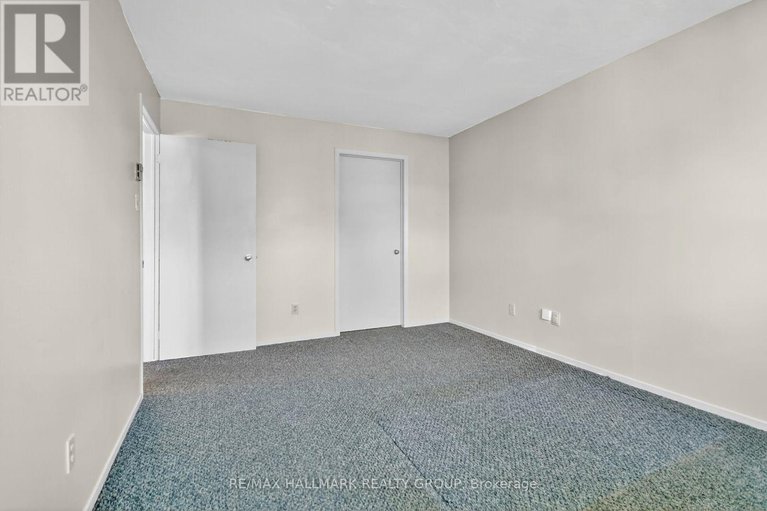 29004659/306-270-brittany-drive/viscount-alexander-park/ottawa/ontario/K1K4M3_15