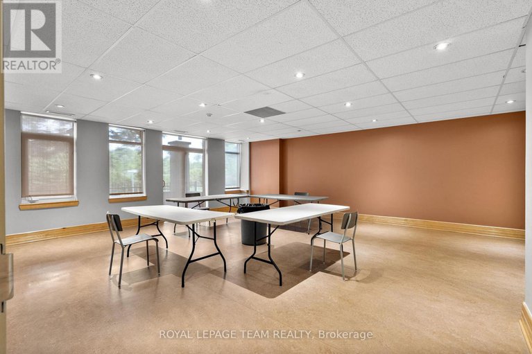 28831348/217-205-bolton-street/lower-townbyward-market/ottawa/ontario/K1N1K7_26