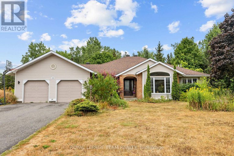 28760673/1280-ben-royal-avenue/greely/ottawa/ontario/K4P1A3_1