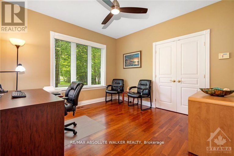 28148161/2501-kearns-way/osgoode-twp-north-of-reg-rd-6/ottawa/ontario/K4P1R9_14