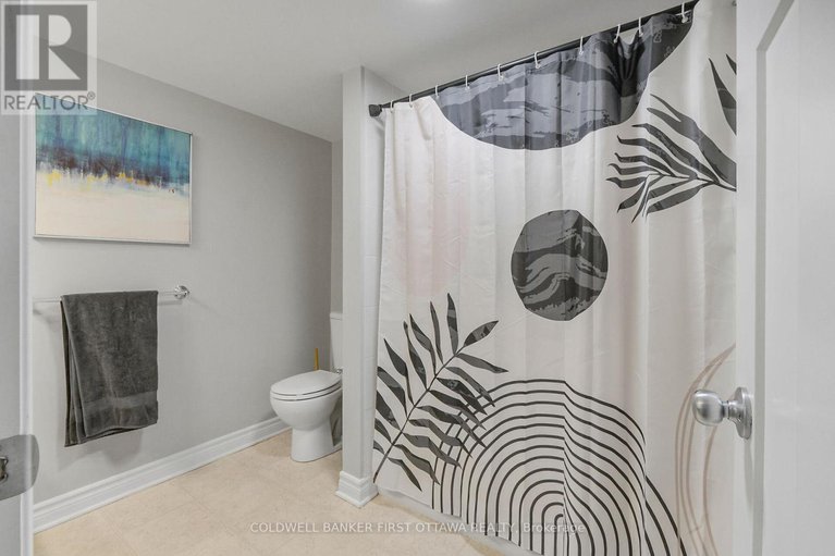 28944780/a-283-titanium-private-n/convent-glen-north/ottawa/ontario/K1C0A5_23