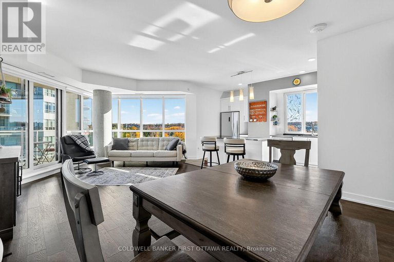 29039698/602-200-inlet-private/chatelaine-village/ottawa/ontario/K4A5H3_11