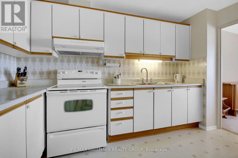 28840769/903-1485-baseline-road/copeland-park/ottawa/ontario/K2C3L8_22