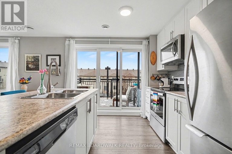 29636241/36-454-via-verona-street/longfields/ottawa/ontario/K2J6B3_4