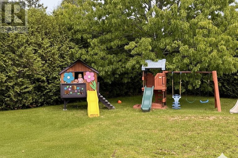 29304651/79-bourdeau-crescent/embrun/russell/ontario/K0A1W0_35