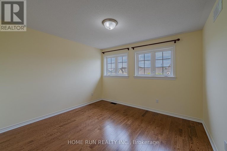 28843836/393-grammond-circle/avalon-west/ottawa/ontario/K4A0W8_33