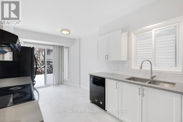 29096024/41-saddle-crescent/hunt-club-park/ottawa/ontario/K1G5L4_15