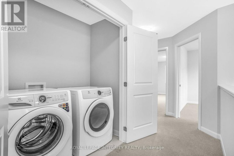 28622673/247-elsie-macgill-walk/rural-kanata-central/ottawa/ontario/K2W0L4_17