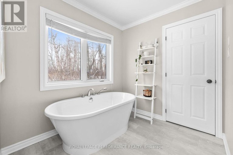 29228643/57-main-street/finch/north-stormont/ontario/K0C1K0_28