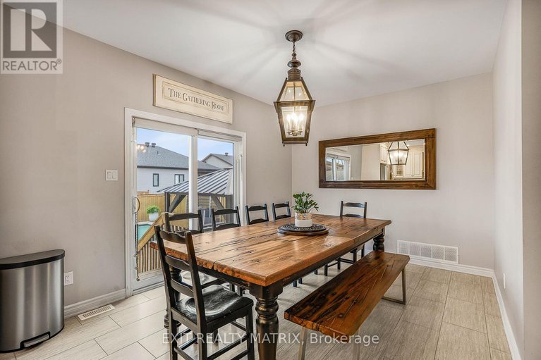 28940715/301-colmar-street/embrun/russell/ontario/K0A1W0_13